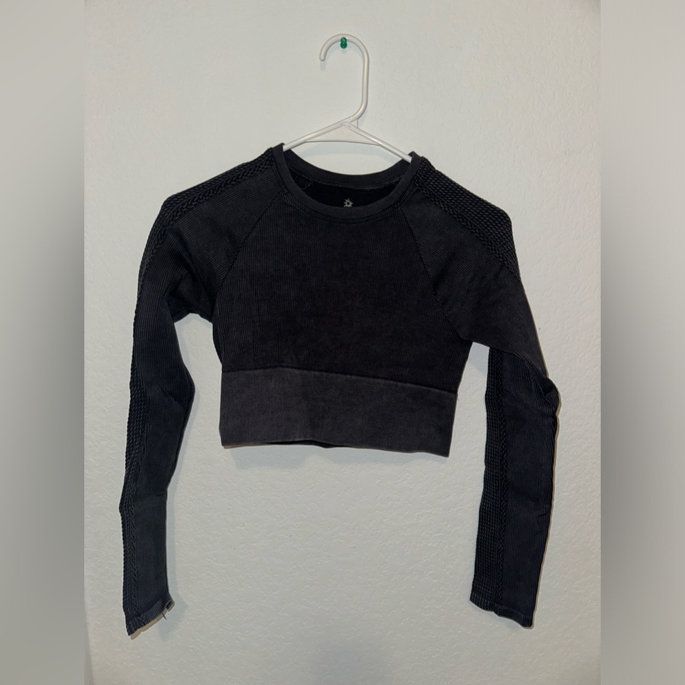 aerie offline black longsleeve workout top